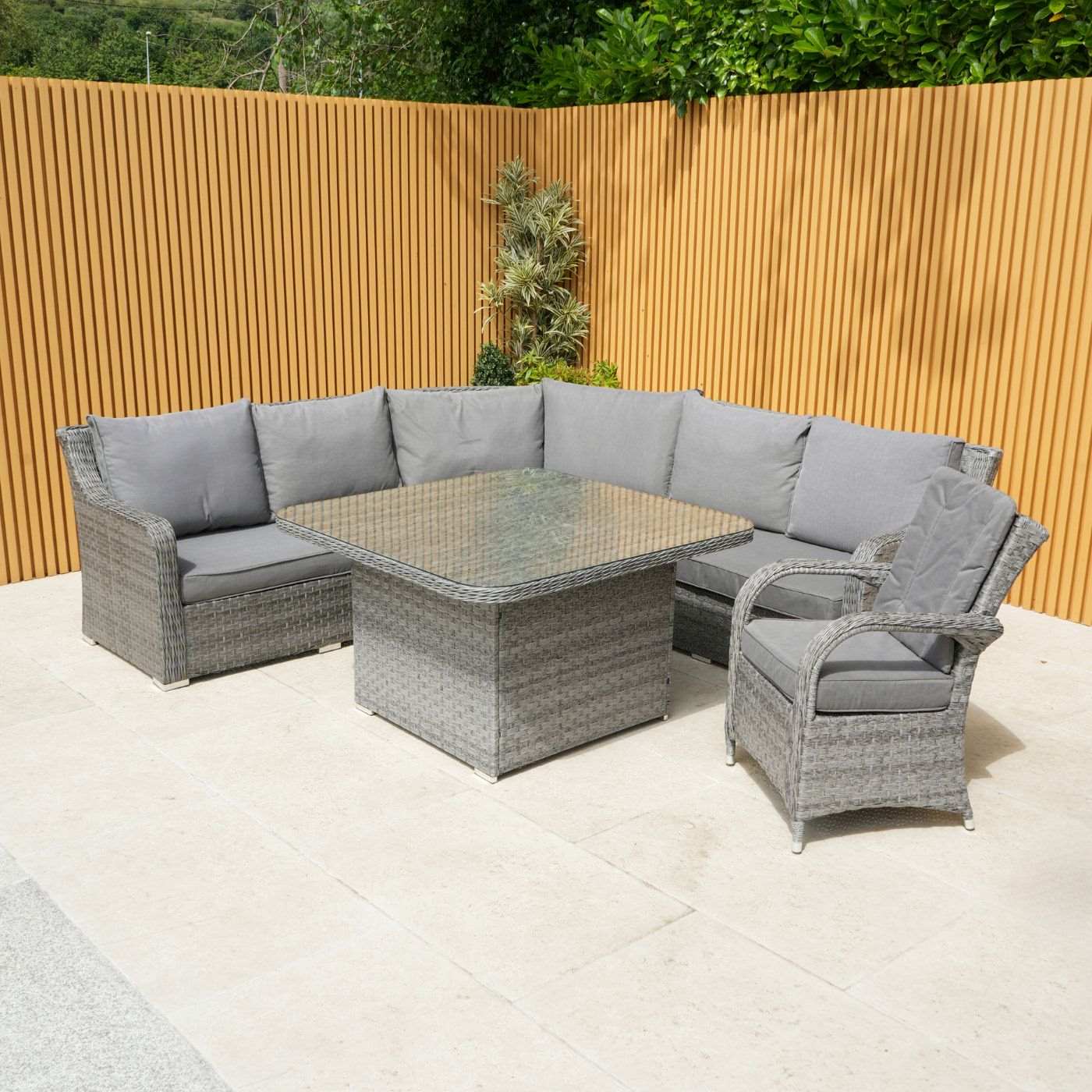 Vancouver Rattan Corner Sofa Dining Set With One Chicago Chair
