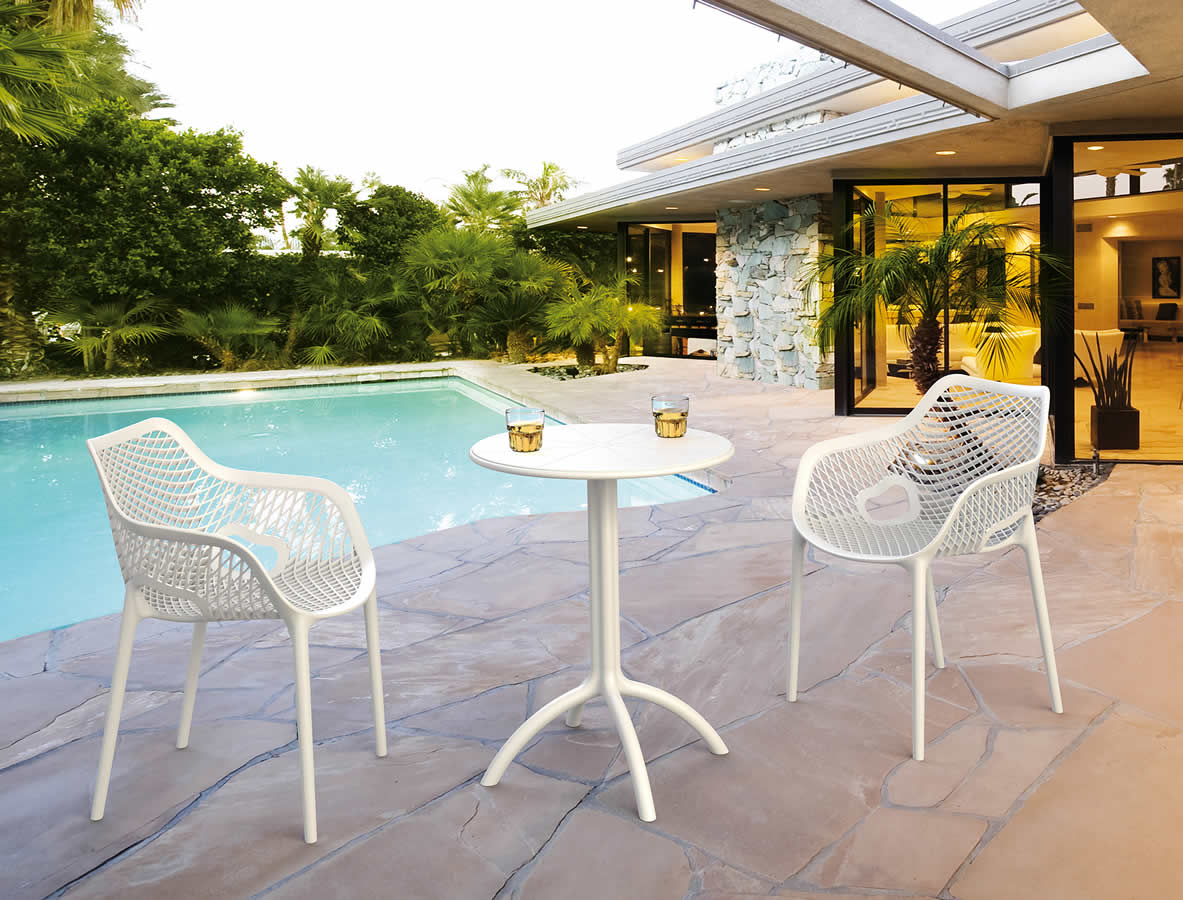 Air XL Chairs and Octopus Table Bistro Set in White