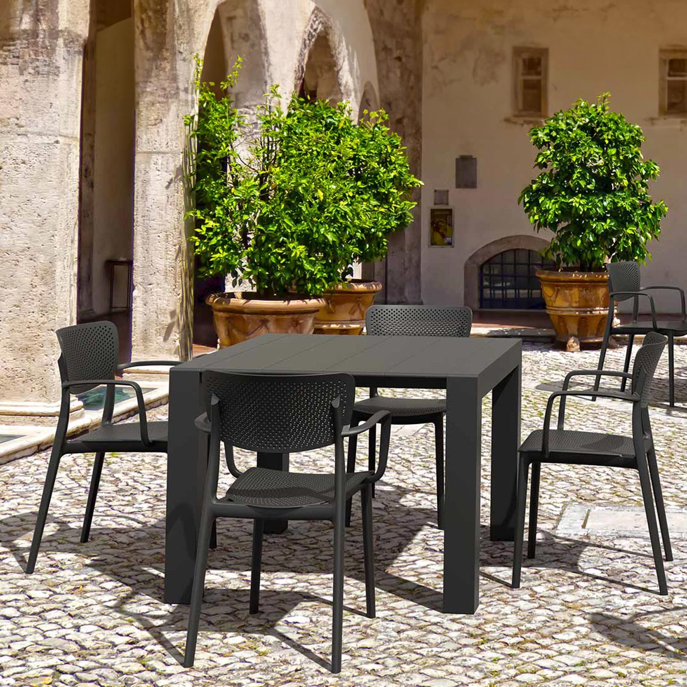 4 Loft Chairs and Vegas Table Set in Black