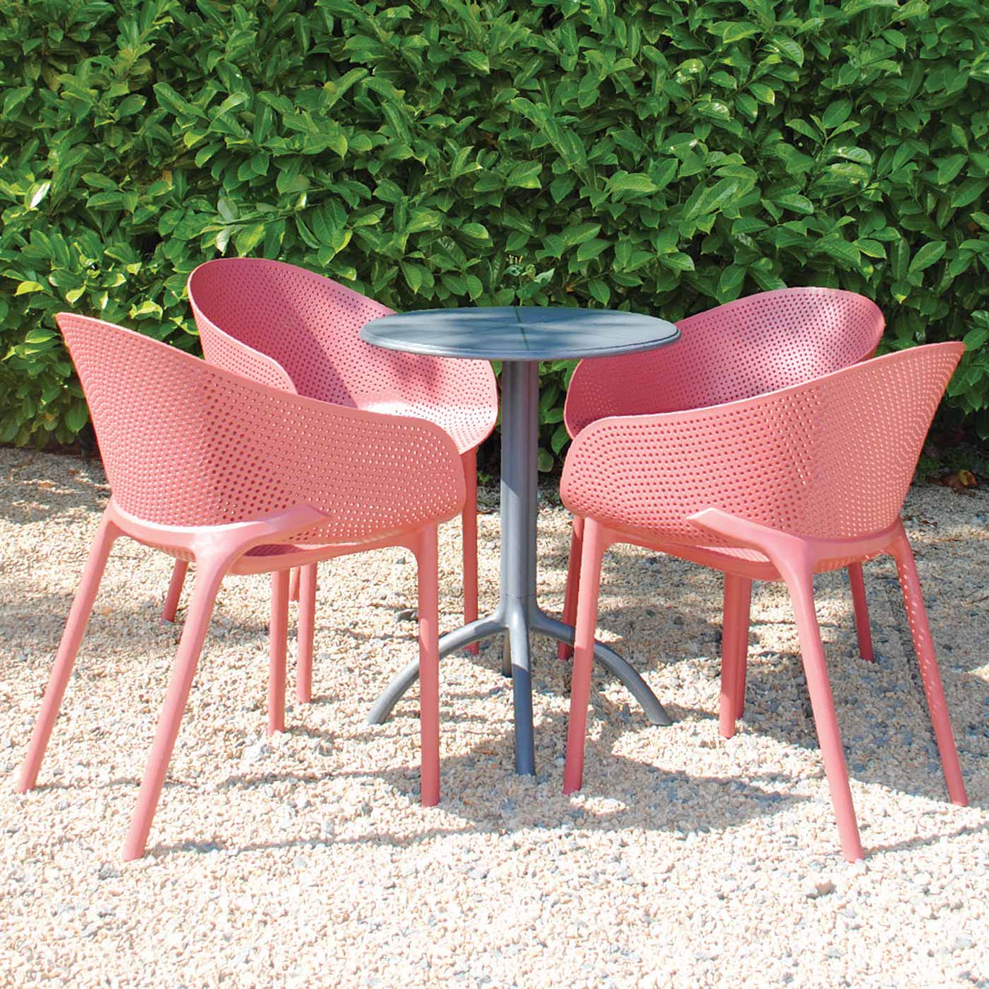4 Seater Octopus Table in Grey with Sky Chairs in Marsala