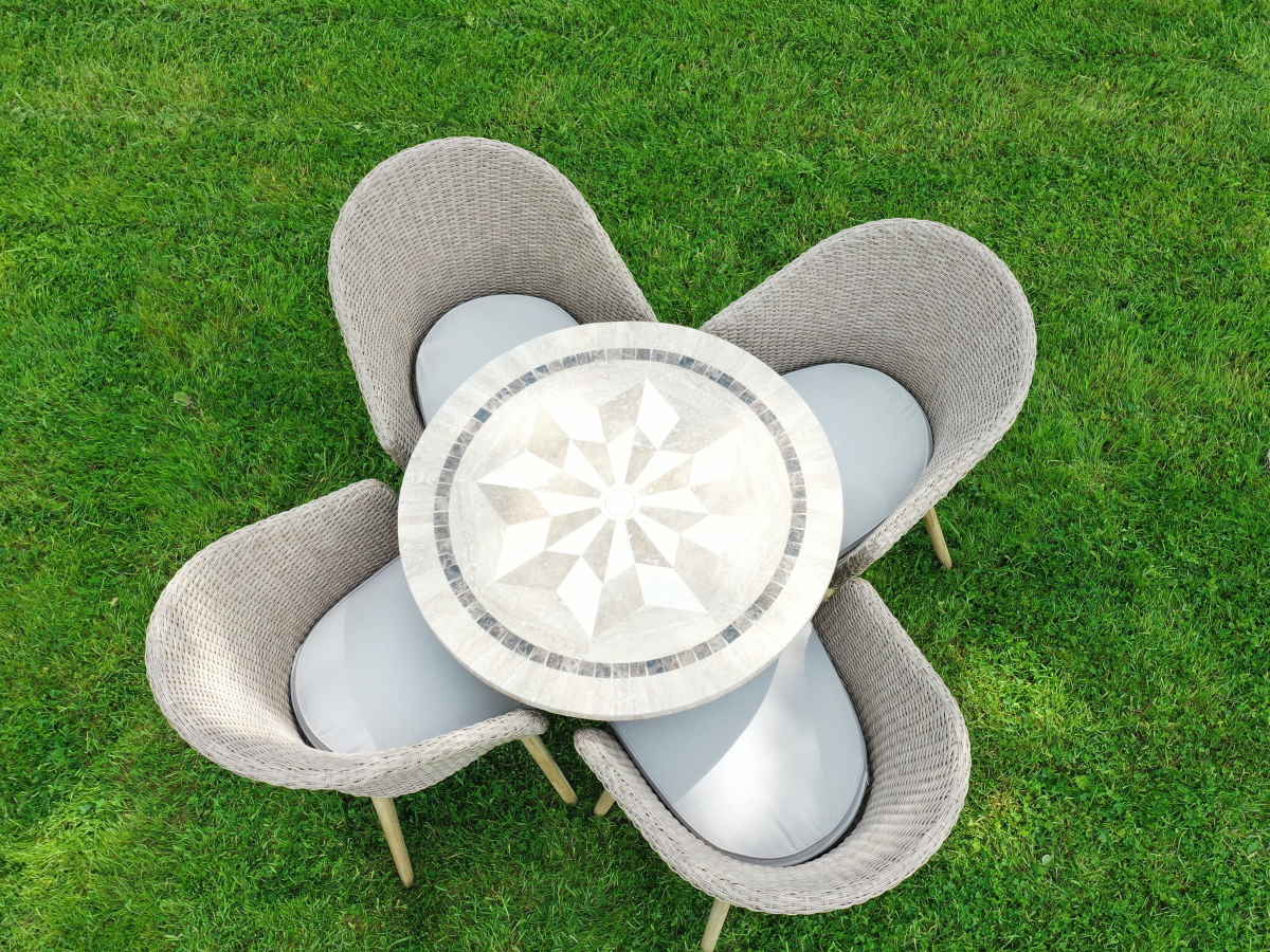 4 Sunburst Chairs and Dalkey 90cm Table