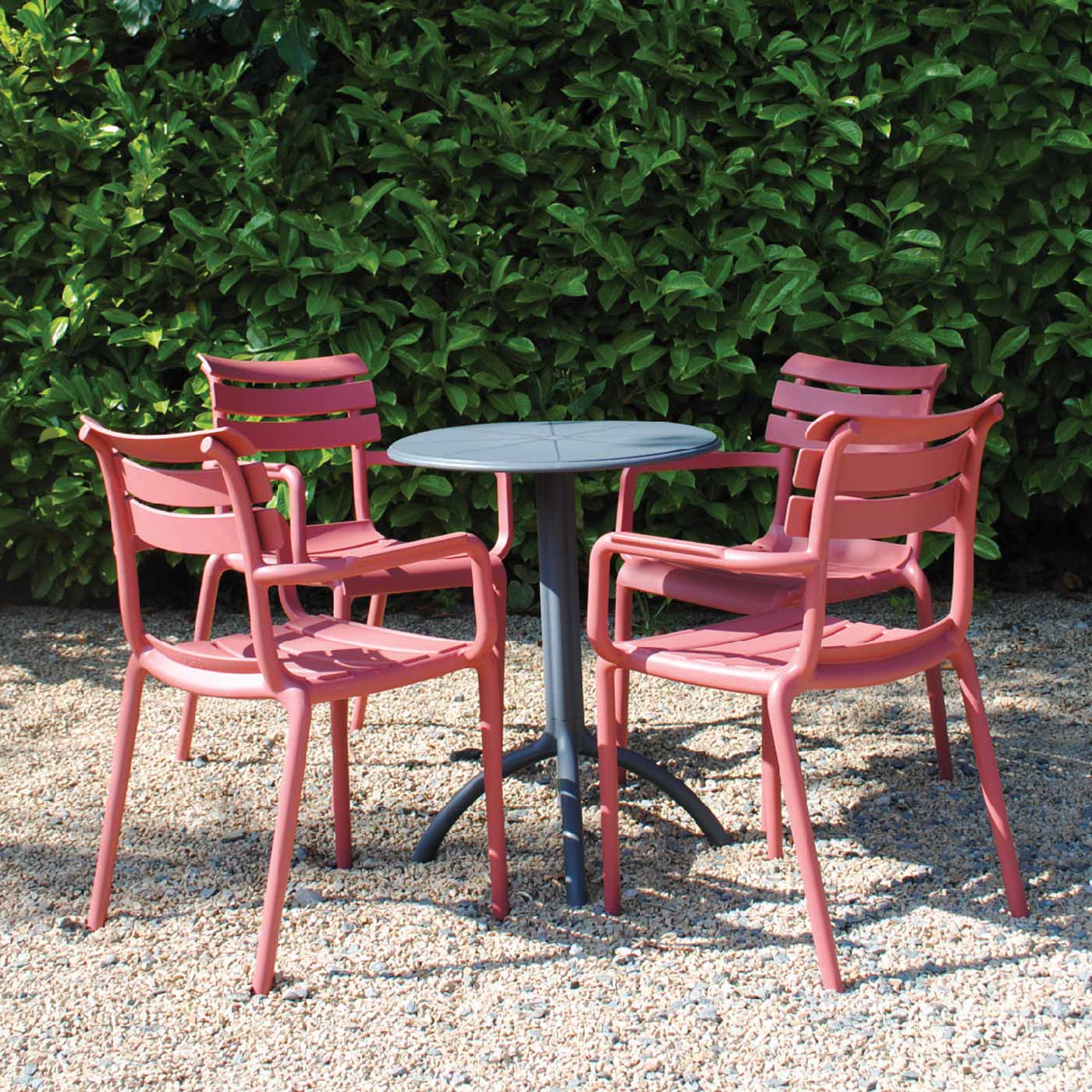 4 Seater Octopus Round Table Grey with Paris Chairs in Marsala