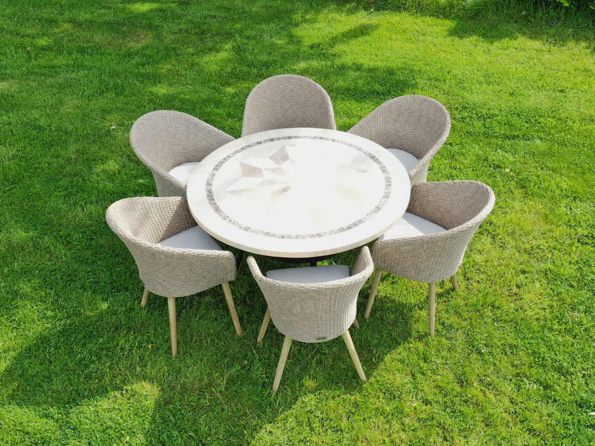 6 Sunburst Chairs and Dalkey 135cm Table