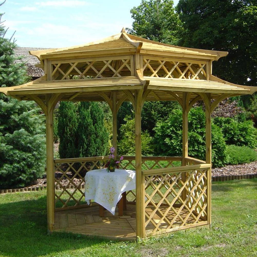 Japanese Pagoda (2.5m x 2.5m)