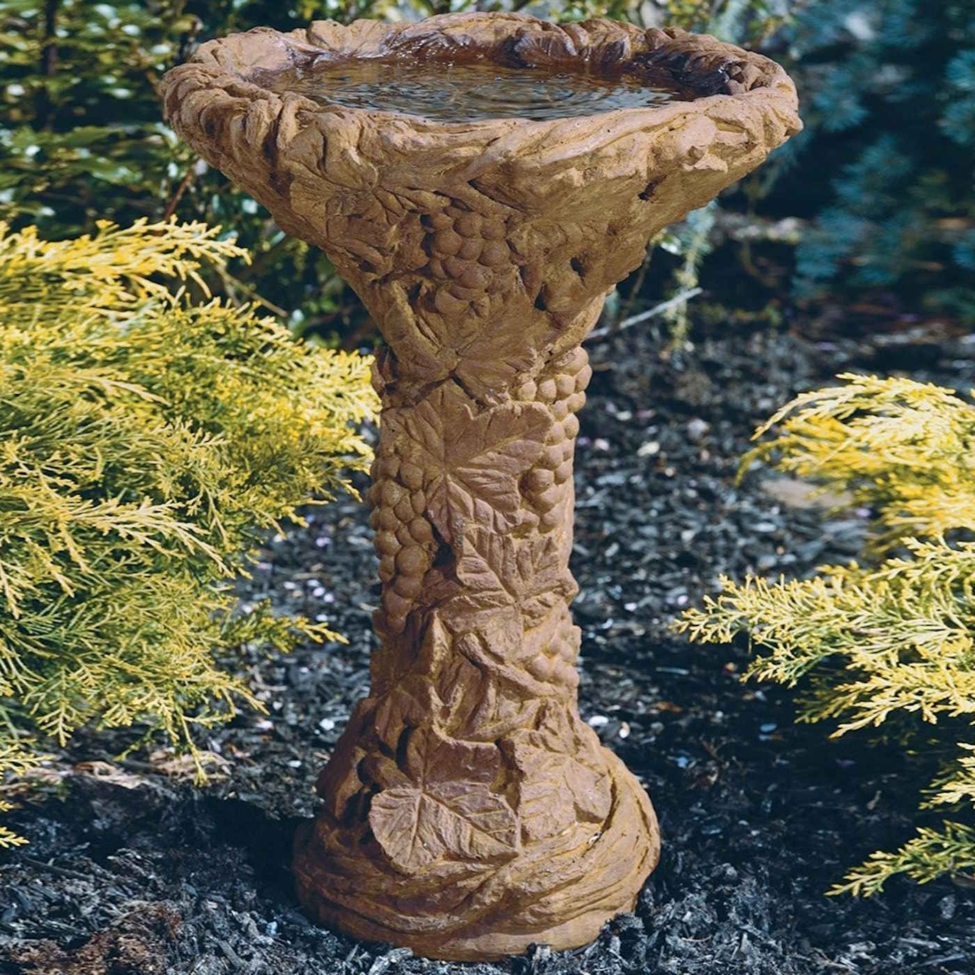 One Piece Vineyard Bird Bath