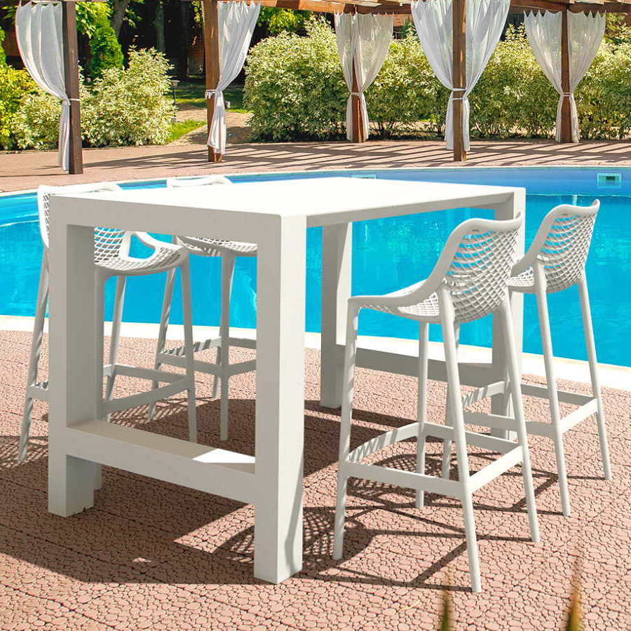 4 Air 75cm Bar Stool and Vegas Bar Extendable Table in White
