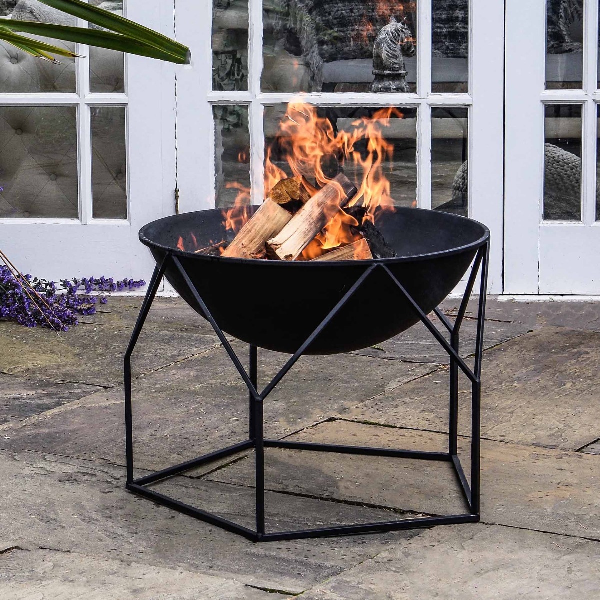 Buckingham Black Iron 70cm Firebowl
