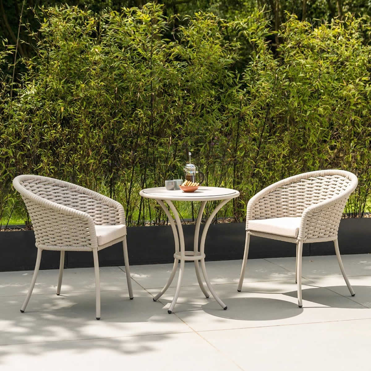 Alexander Rose Cordial Oatmeal Bistro Set