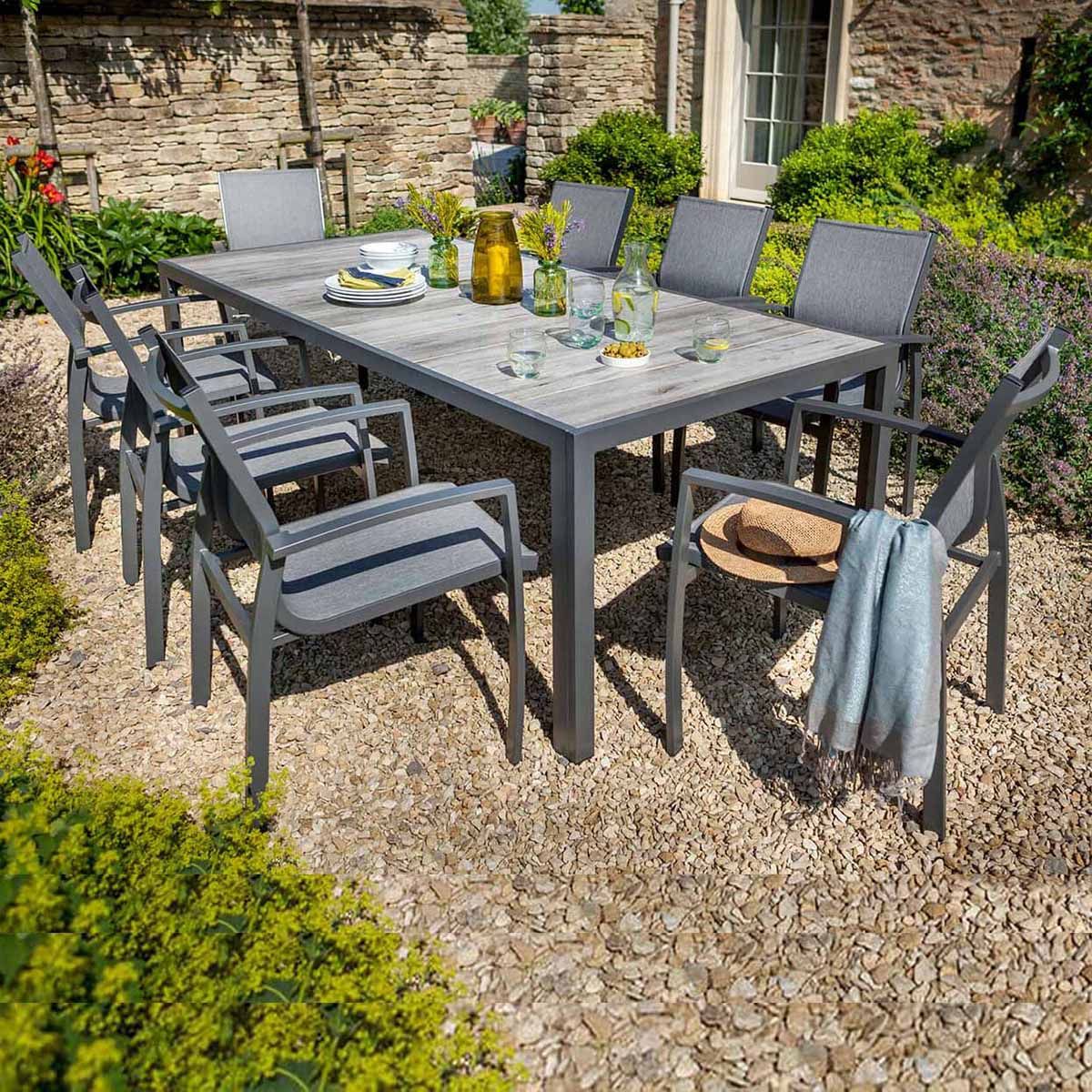 Hartman georgia 6 shop seat dining set