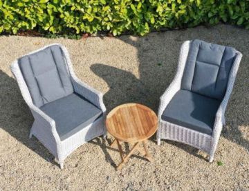 2 Seater Round Bistro Table With Roma Chairs