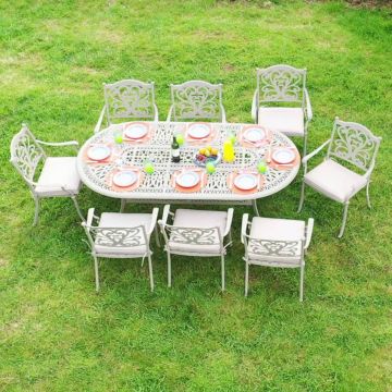 Hampshire 8 Seater Oval Cast Aluminium Set in Sahara