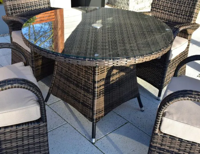 4 Seater Cairo Round Garden Dining Set 
