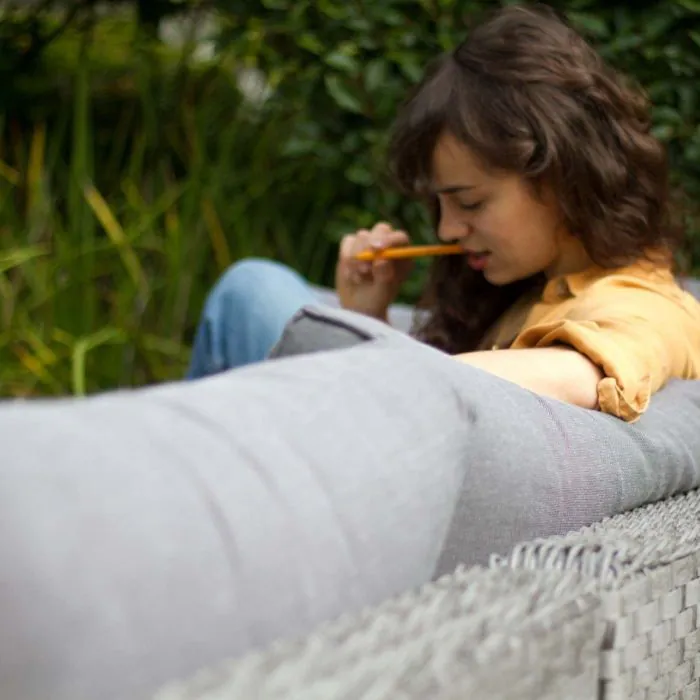 Model Relaxing on Grey Garden Set