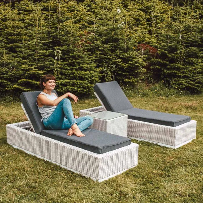 Roma 2 Sun Loungers and Curve Side Table