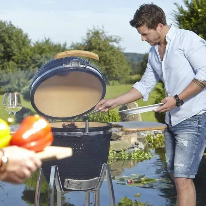 Kamado BBQ Cooking