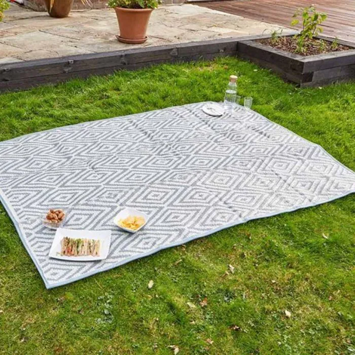 Alfresco Picnic Rug - Adana - Grey 150 x 210 cm Lifestyle