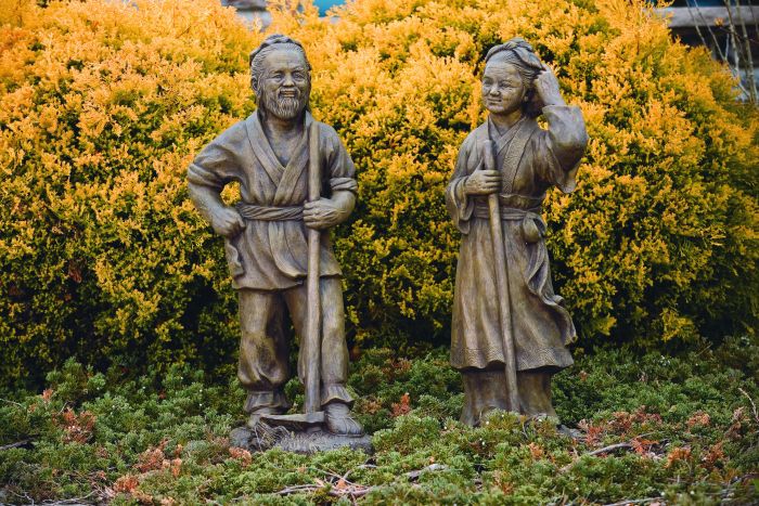 Asian Woman Farming (right) main product photo