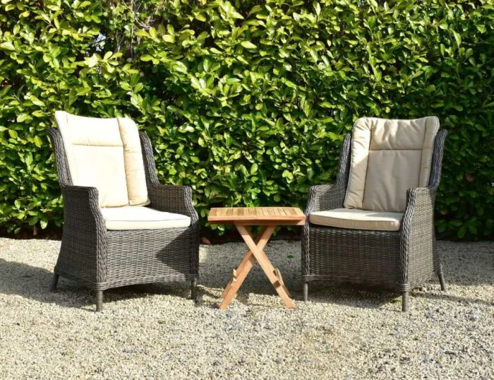 2 Seater Square Bistro Table With Boston Chairs