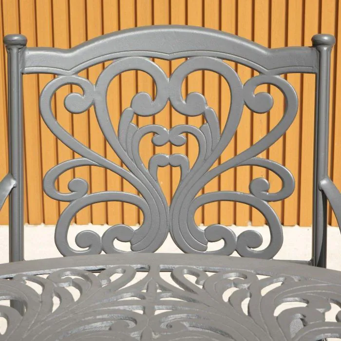 Sapphire Hampshire 4 Seater Round Cast Aluminium Dining Set in Grey