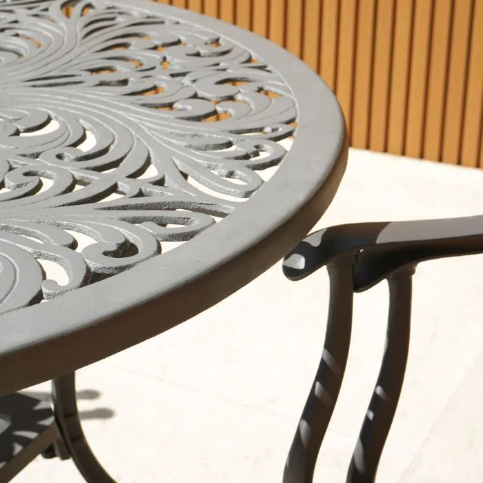 Sapphire Hampshire 4 Seater Round Cast Aluminium Dining Set in Grey