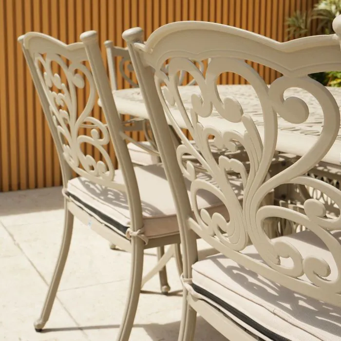 Capri Hampshire 6 Seat Oval Set in Sahara