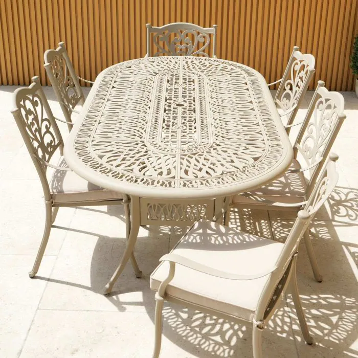 Capri Hampshire 6 Seat Oval Set in Sahara