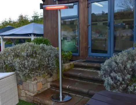 Heatwave 2000W Gemini Heater with Pole and Base