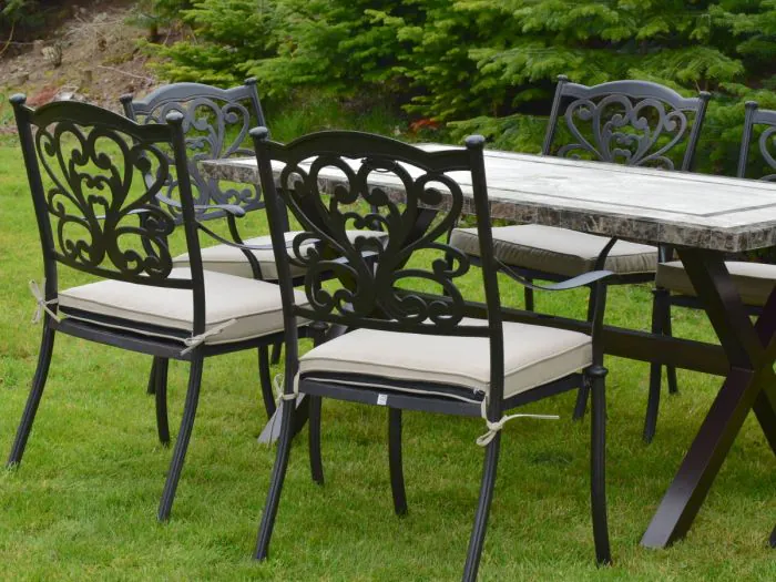 Killiney 6 Seat Rectangular Set with Hampshire Chairs