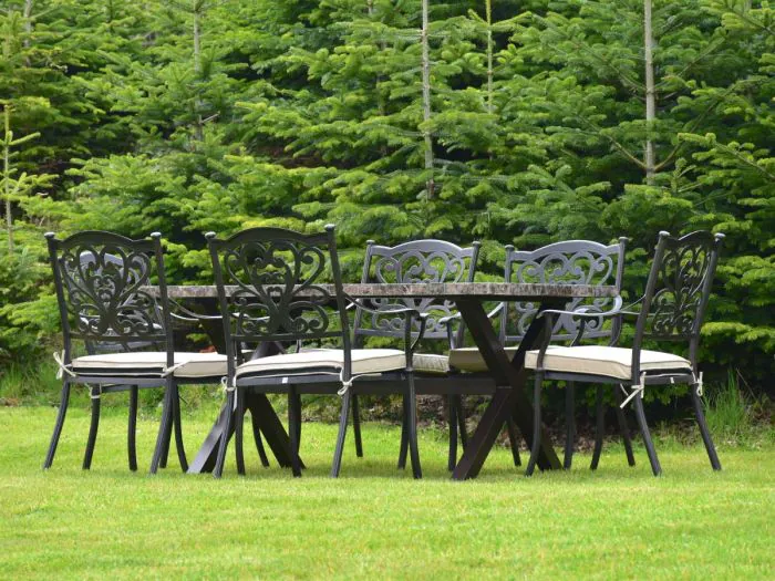 Killiney 6 Seat Rectangular Set with Hampshire Chairs