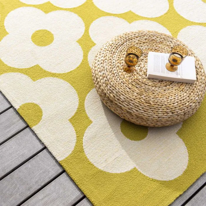 Outdoor Orla Kiely Flower Dandelion Carpet (140cm x 200cm)