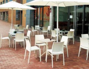 4 Maya Chairs and Sky 60 Folding Table Set in White