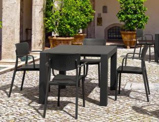 4 Loft Chairs and Vegas Table Set in Black