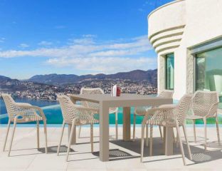 6 Air XL Chairs and Vegas Medium Set in Taupe