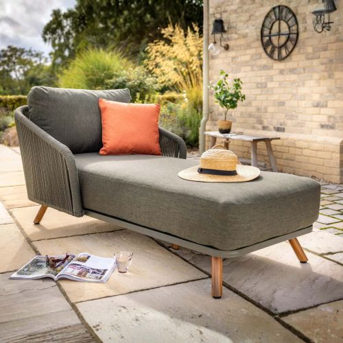 Eden Lounger - Moss / Juniper