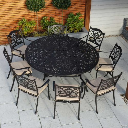 Hampshire 8 Seater Round Cast Aluminium Set in Bronze 