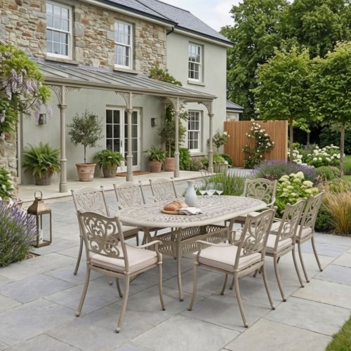 Hampshire 8 Seater Oval Cast Aluminium Set in Sahara