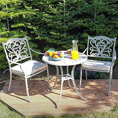 Sapphire Hampshire Cast Aluminium Round Bistro Set in Sahara