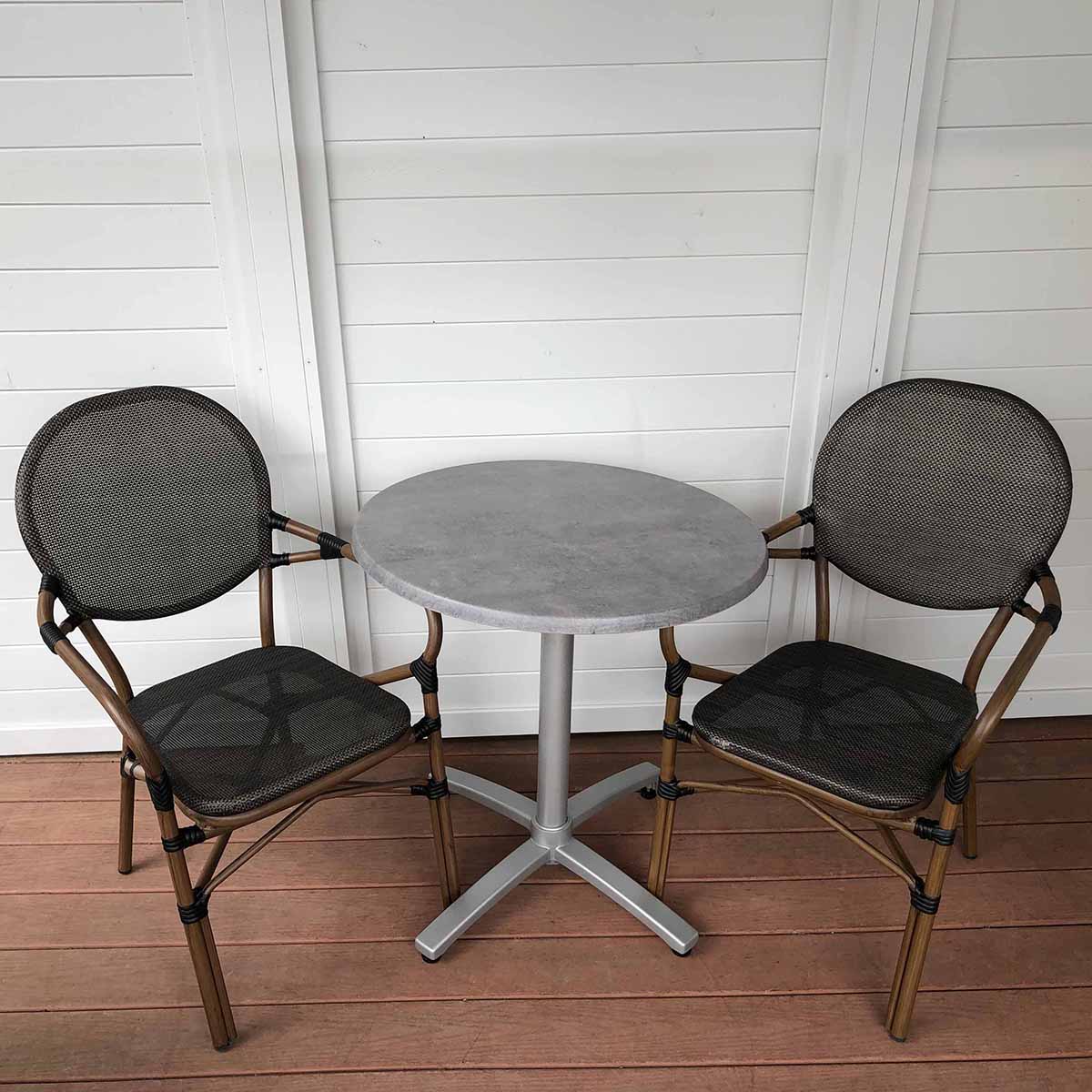 Lyon Carver City Round Folding Bistro Set