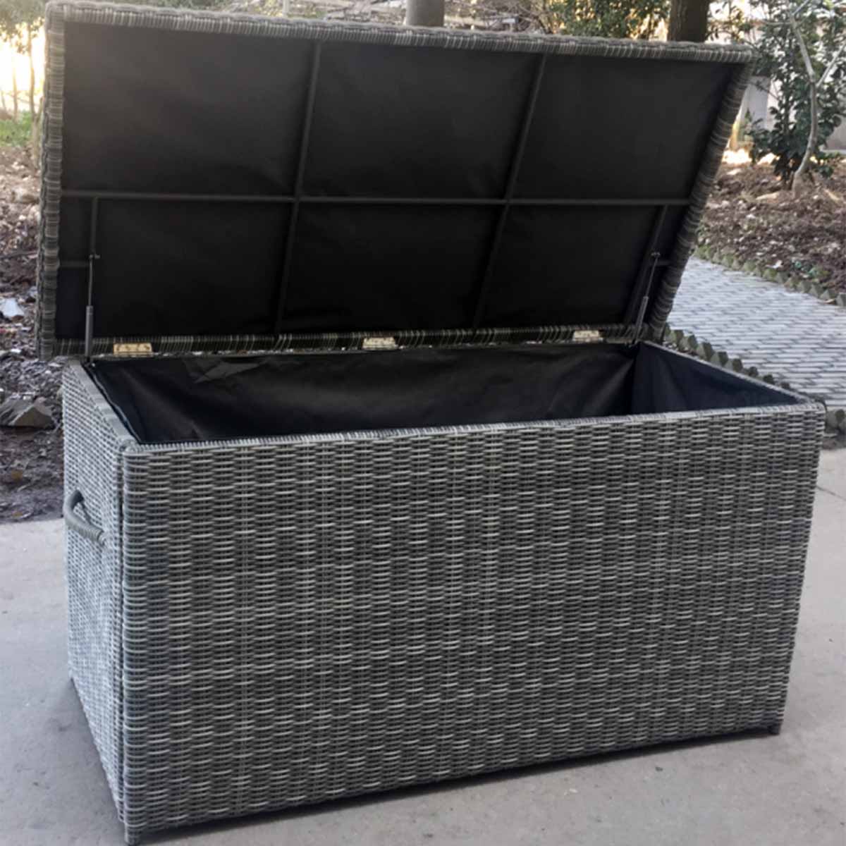 Melbourne Rattan Storage Box