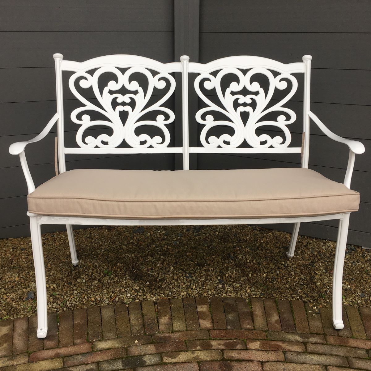Sapphire Cast Aluminium Bench in White