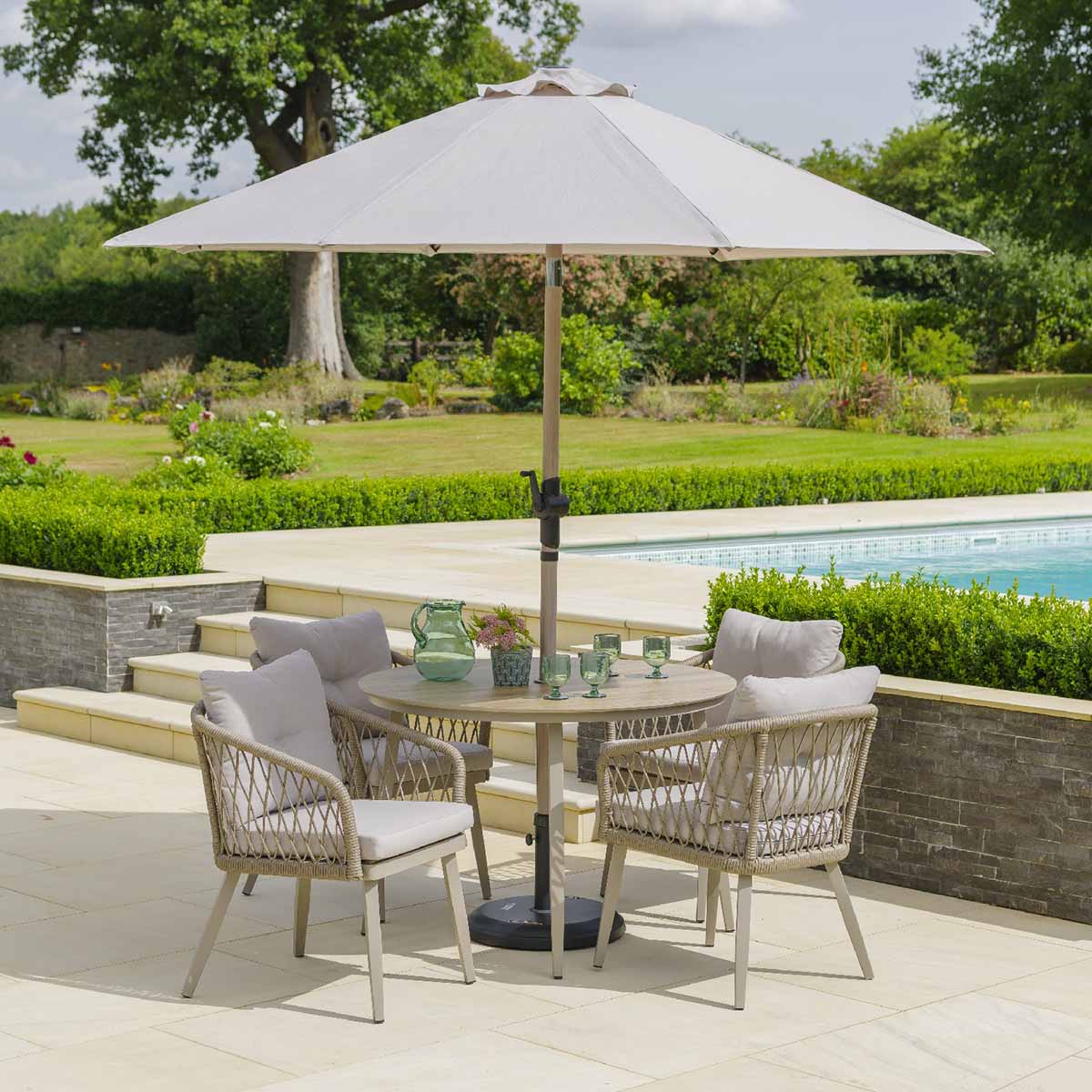 Sarasota 4 Seat Round Dining Set with 2.7m Wood-Effect Parasol