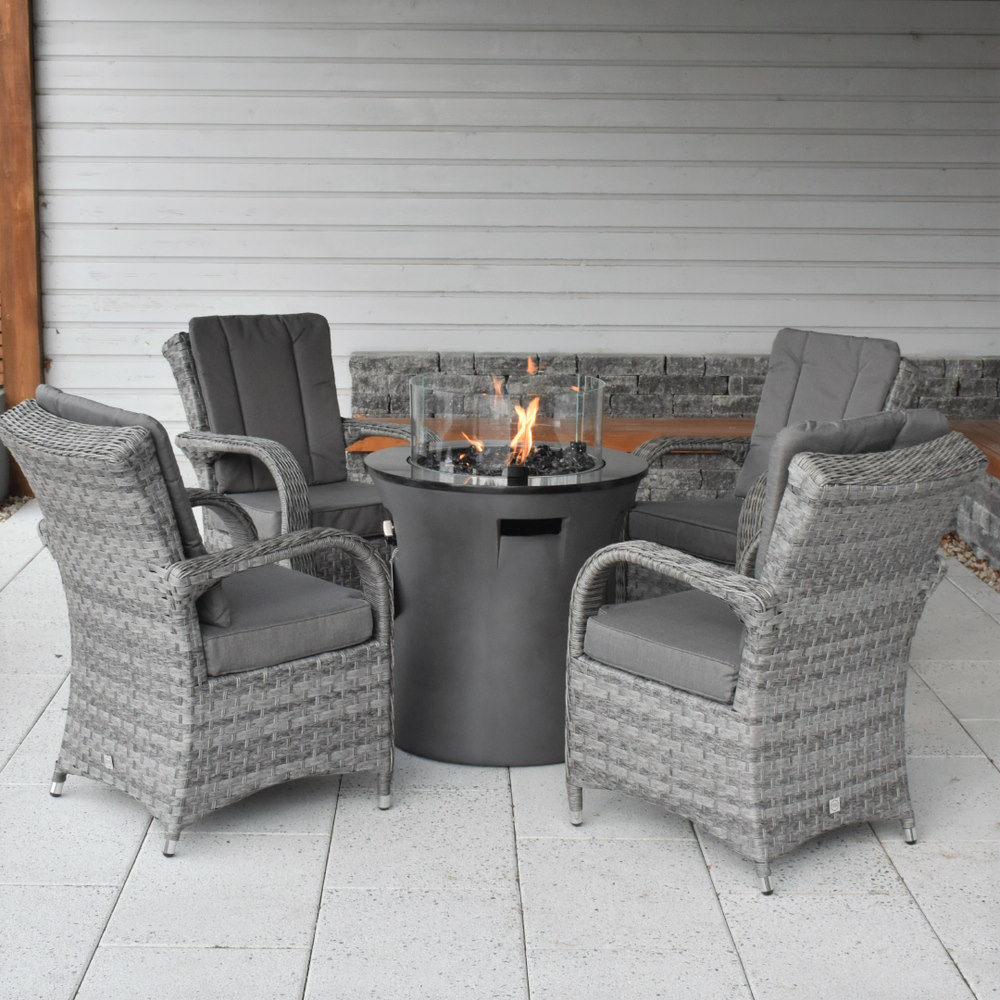 4 Seater Lambay Round Fire Column With Chicago Chairs