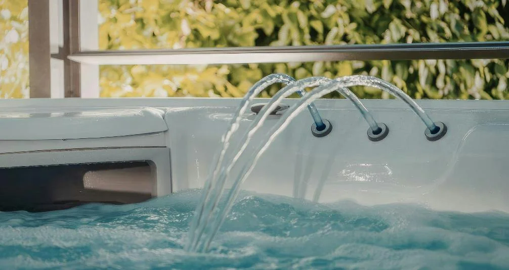 Elite Range Hot Tubs at Outdoor Living Ireland