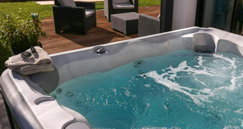 Hot Tubs at Outdoor Living Ireland