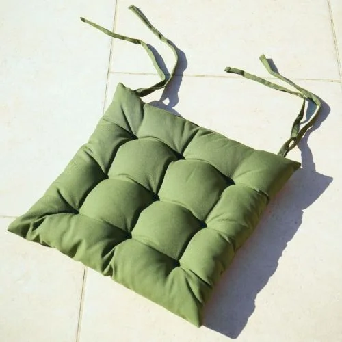 Extreme Lounging 9 Hole Seat Pad Range