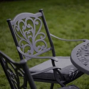 Cast Aluminium Commercial Furniture