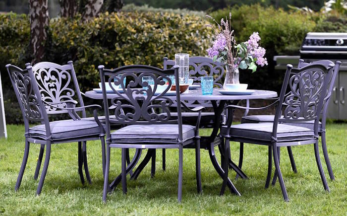 cast aluminium dining sets